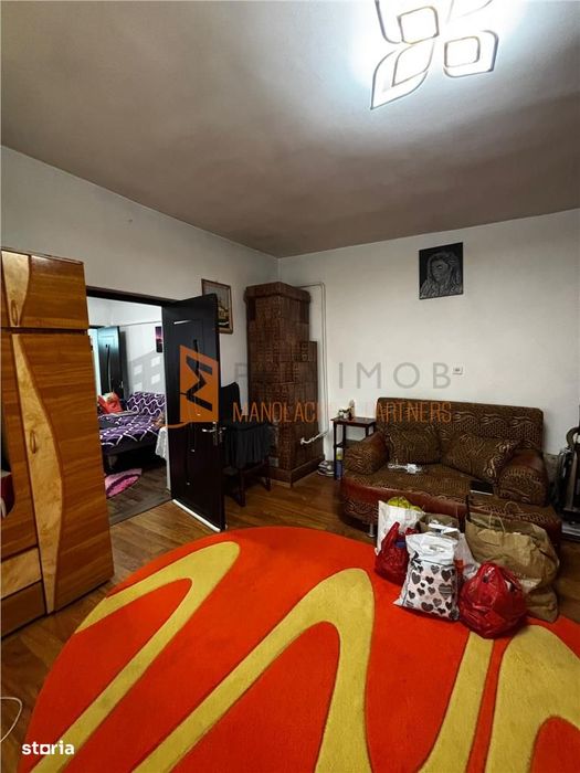 Casa batraneasca cu teren zona Centrala