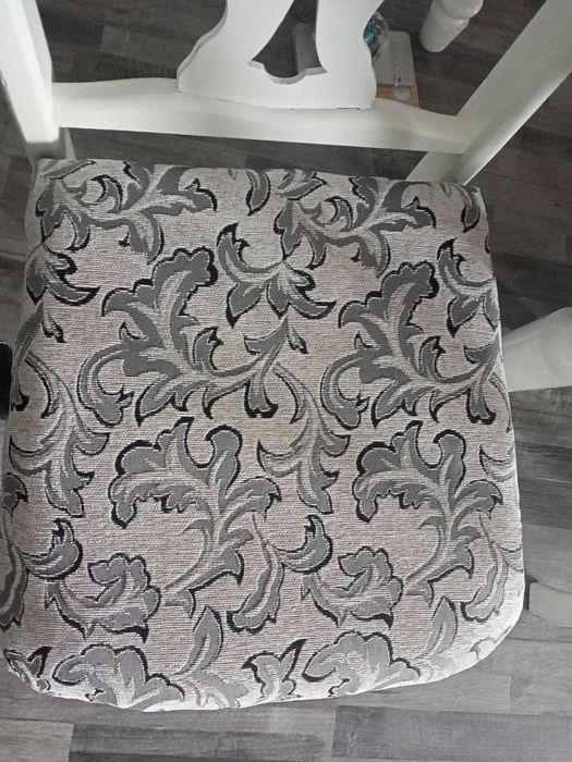 Стол+6 стульев из чистого дерева - длина 1750,ширина 900, в идеале