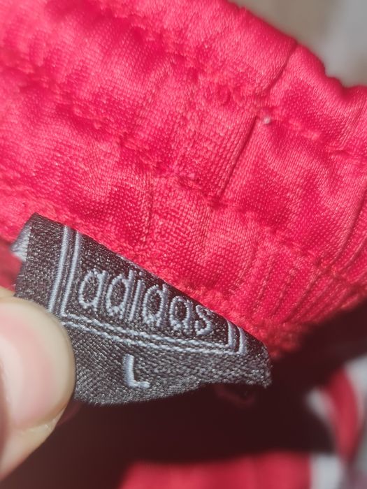 Haine dama, preturi diferite.