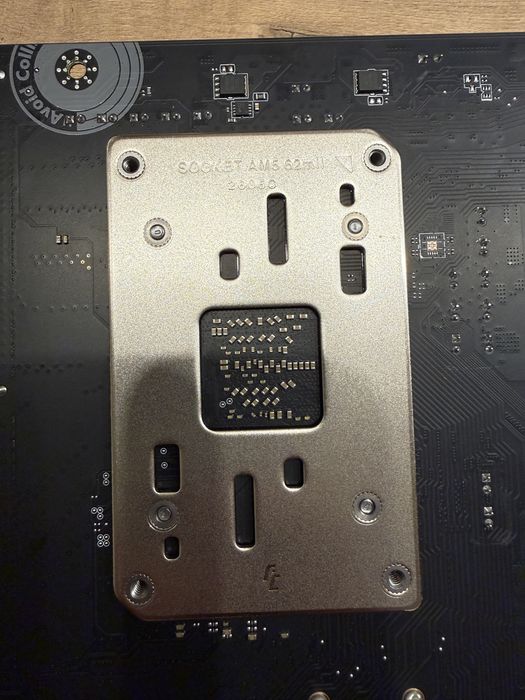Материнская плата MSI PRO B840M-B