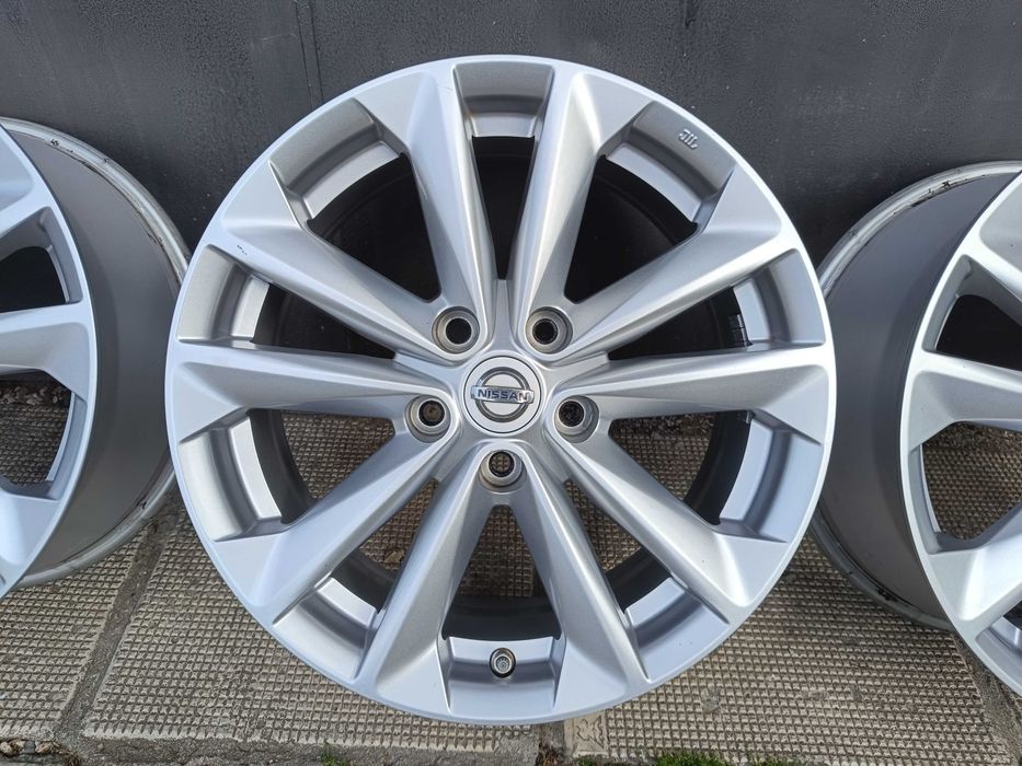 ОРИГИНАЛНИ джанти 17 ' цола 5x114,3 NISSAN QASHQAI J10 J11 / НИСАН 7J ET40 + датчици