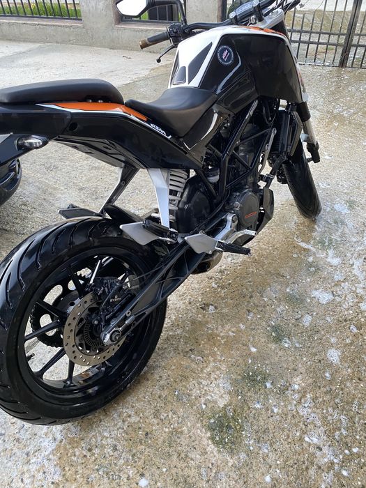 Ktm duke 125cc !!