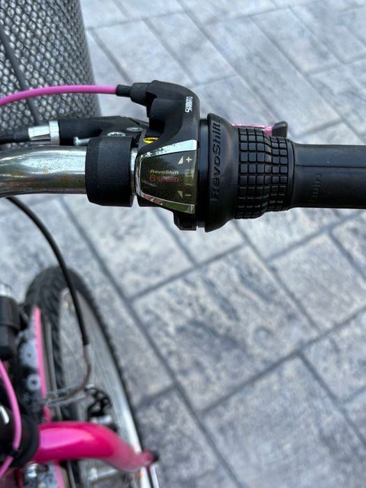 Bicicletă fetițe 9-12ani