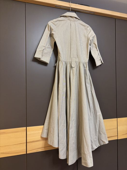 Чисто нова рокля AVIN