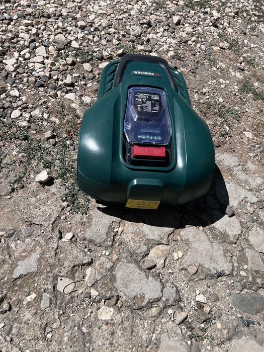 Косачка робот Parkside