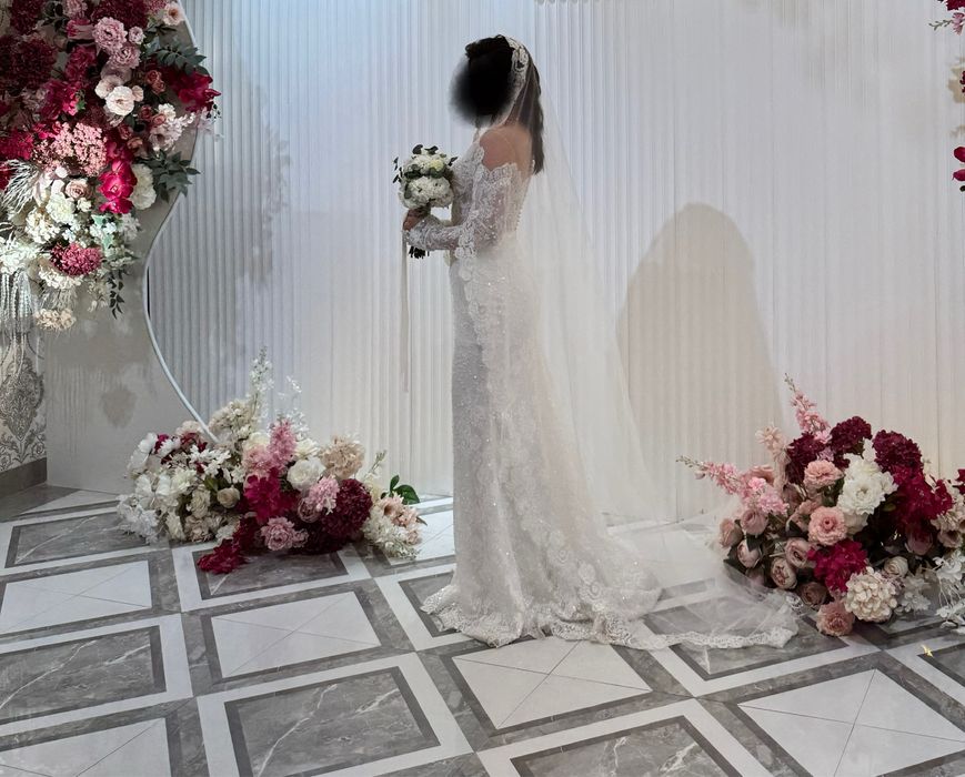 Свадебное платье