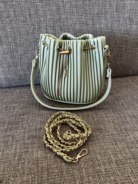 Дамска чанта - с къса дръжка и дълга презрамка