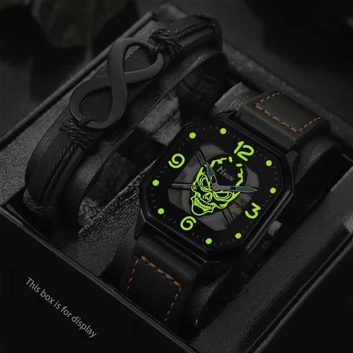 Стилен мъжки часовник