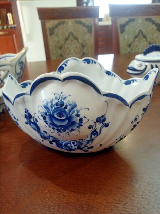 салатники разные Гжель