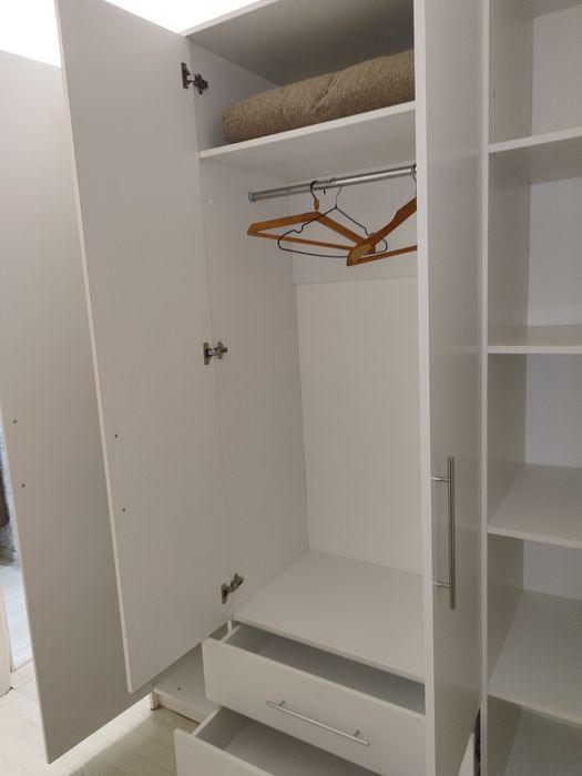 Продам шкаф  в хорошем состоянии