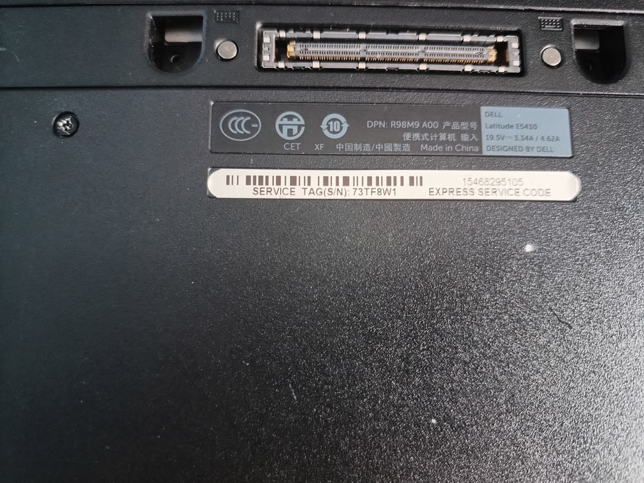 Vând laptop Dell