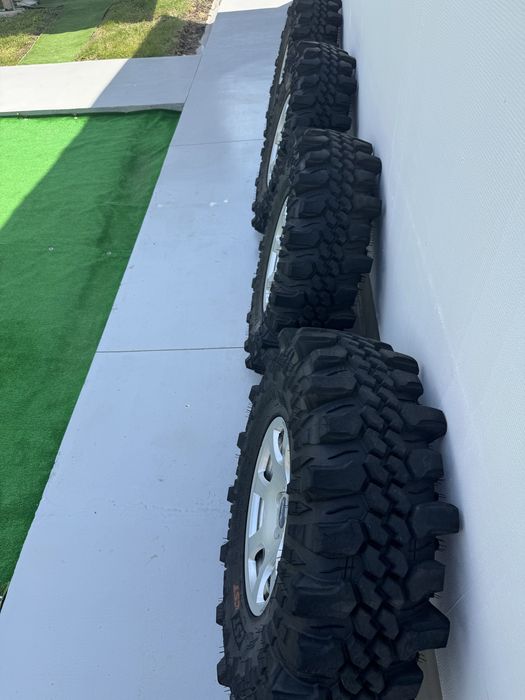 CST CL-18M 35x10.5x16