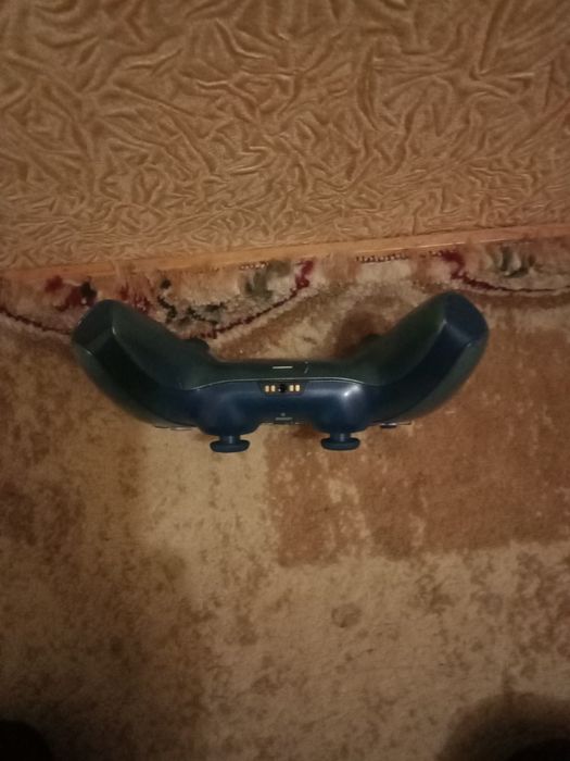 Геймпад игрового пс5 за 10к