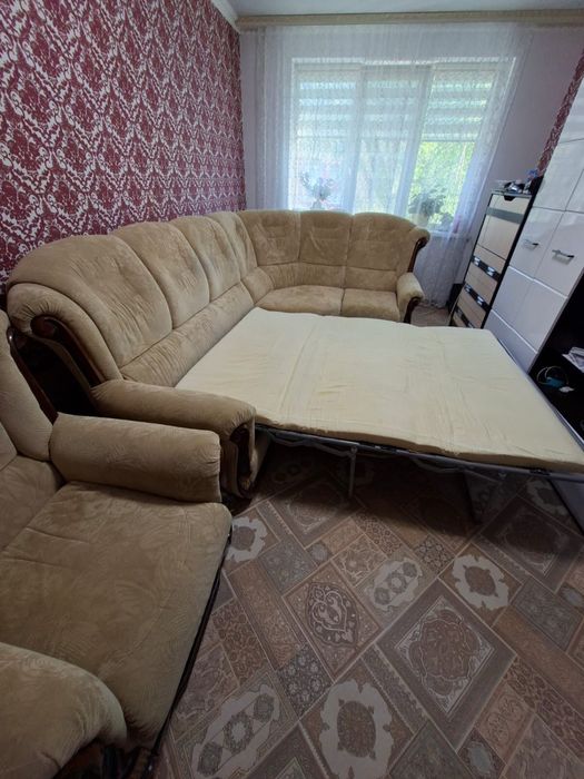 Диван мягкий в гостиную