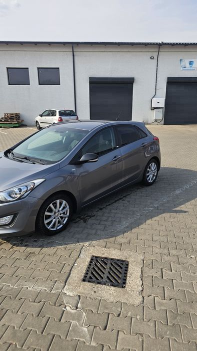 Hyundai i30--motor1.4--90CP