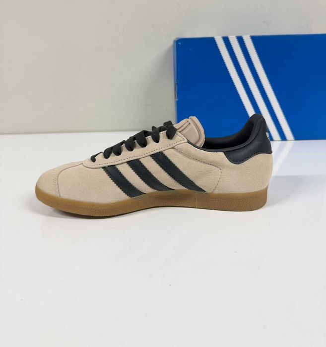 Adidas   Gazelle