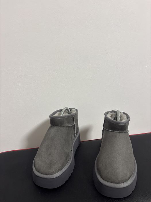 UGG-uri ghete  damă NOI, cu blană pentru iarna,mărimi 36,37,38,39,40