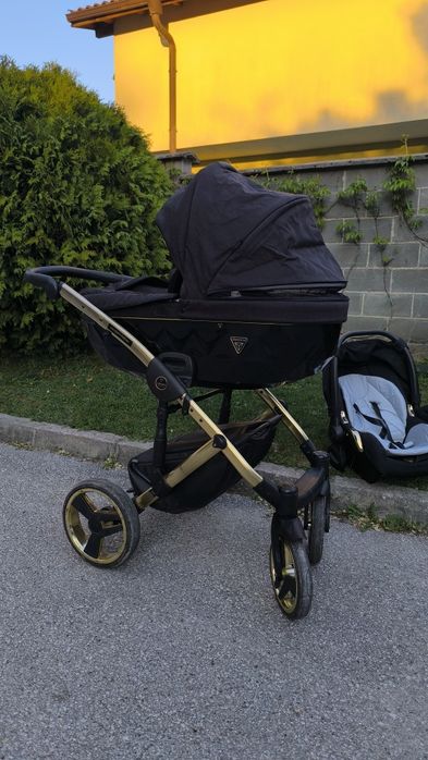 Луксозна Бебешка Количка Junama Diamond 3 в 1 – Отлично Състояние