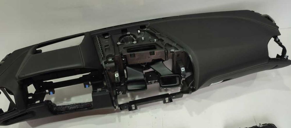 BMW seria 8 - kit airbag - plansa bord - centuri siguranta