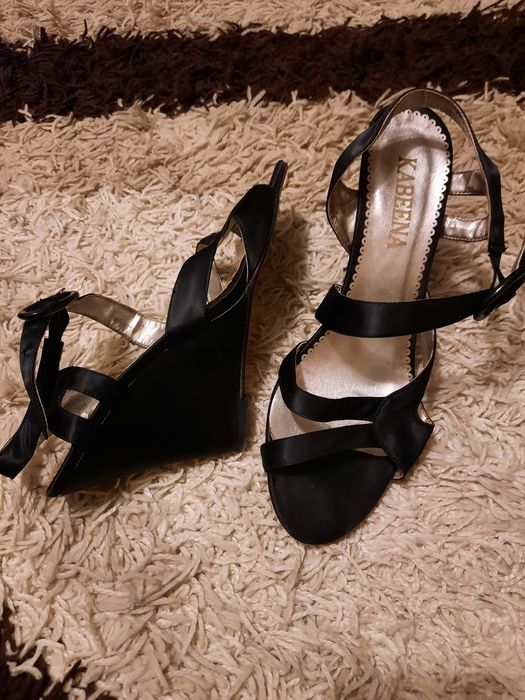 Брендовая обувь на 38р.