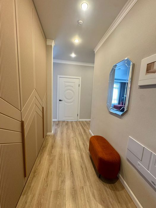 Банкетка  новая пуфик