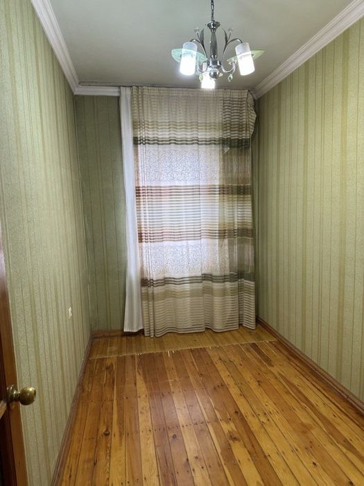 Olmazor tumani  Tinchlikda kvartira soruvda