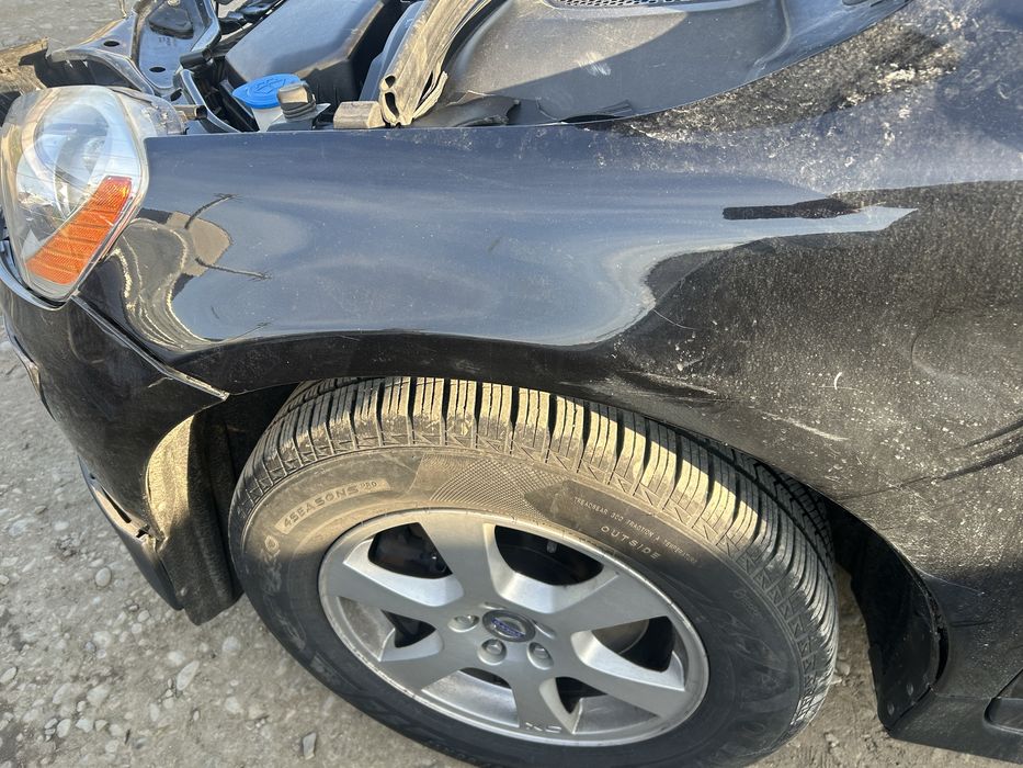 Etrier roată  stânga față Volvo XC 60 2.4 D 2012