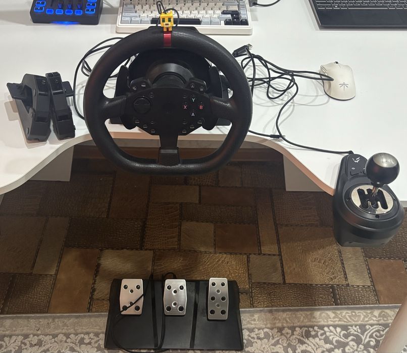 Продам Игровой руль ARDOR GAMING Silverstone