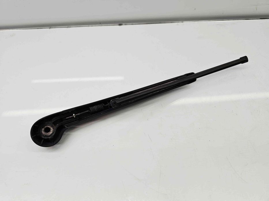 Brat stergator haion Volkswagen Golf 6 (5K1) [Fabr 2009-2013] OEM