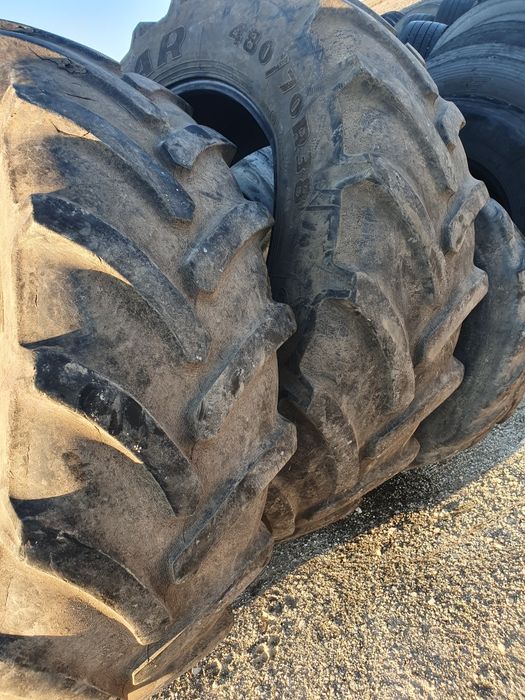 Гуми за трактор 480 70 38