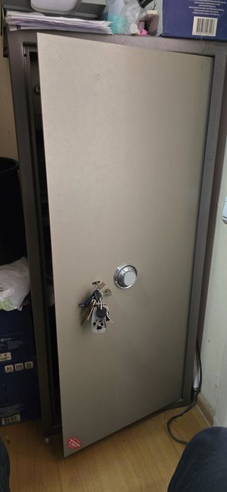 Продам сейф астана