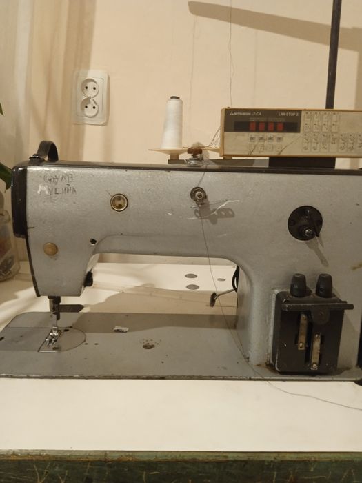 Швейная машинка, оверлоки