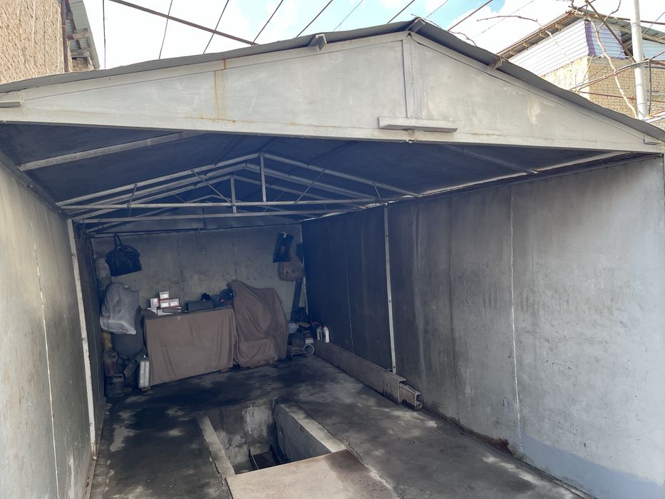 Гараж в оличном состояний