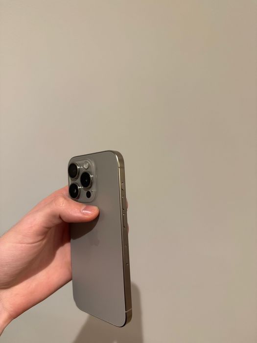 iPhone 15 pro 256GB stare buna