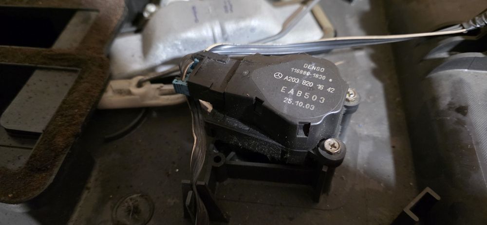 Климатична кутия/парно за мерцесес ML W163 (Denso)