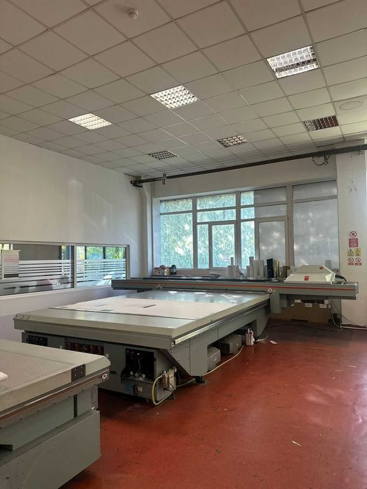 Imprimante productie publicitara  OCE Arizona  6170 XTS si OCE ARIZONA 550 XT