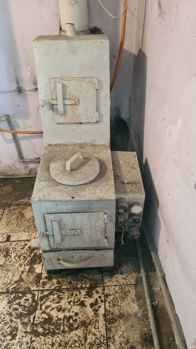 Продам печь на твёрдом и на электричество,очень хорошем состоянии