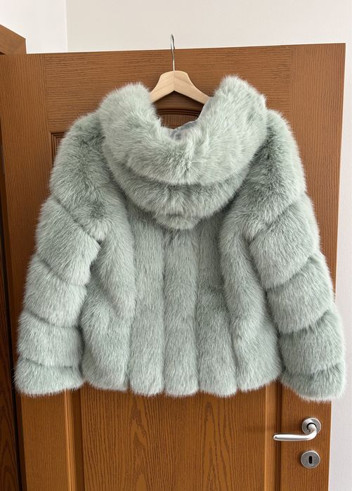 Ново пухено палто WOOL  FASHION ITALIA