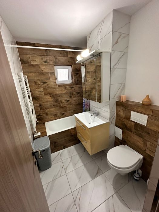 Vand apartament 2 camere Pitești