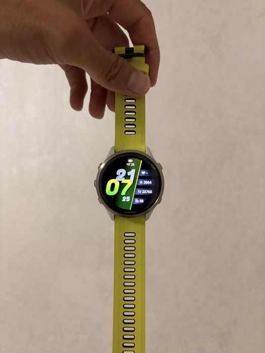 Продаю Garmin Forerunner 970