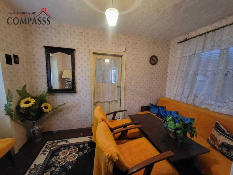 село Змеево, Общ. Балчик, къща с двор – 37000евро!