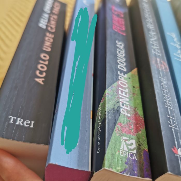 Cărți de Delia Owens, Penelope Douglas, Jennifer L. Armentrout