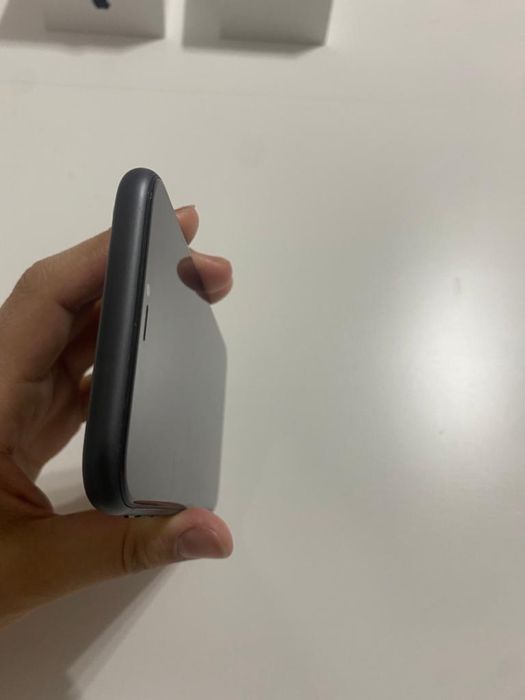 Продается iPhone 11.  128 Гб.с гарантией