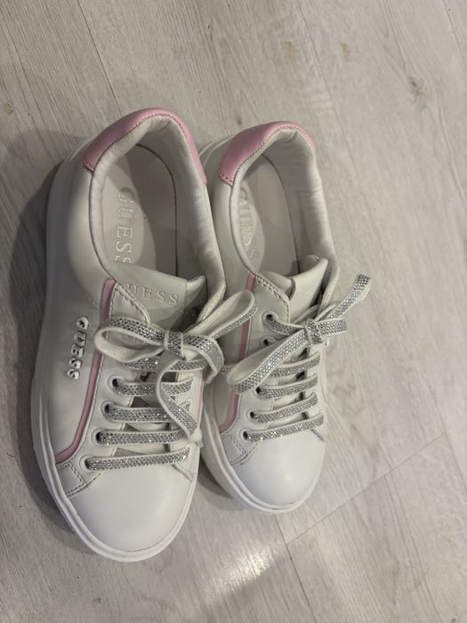 Guess маратонки,номер 37.Перфектни