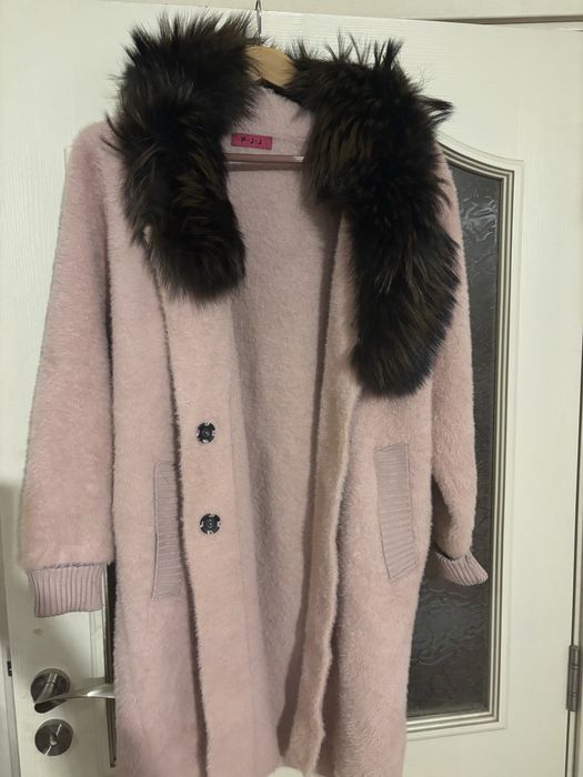Кашмирена палто с лисица