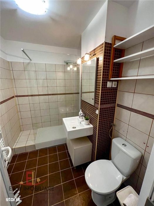 Apartament 4 camere, UMF, Cornisa, 2 bai, Targu Mures