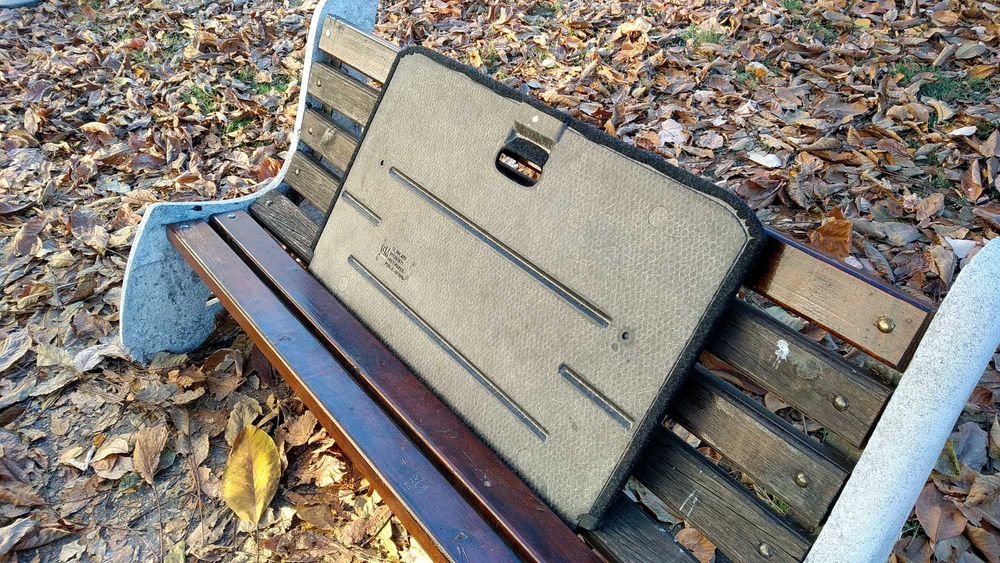 Долна кора  багажник Опел Корса-Д Тип двойно дъно! И за новите модели