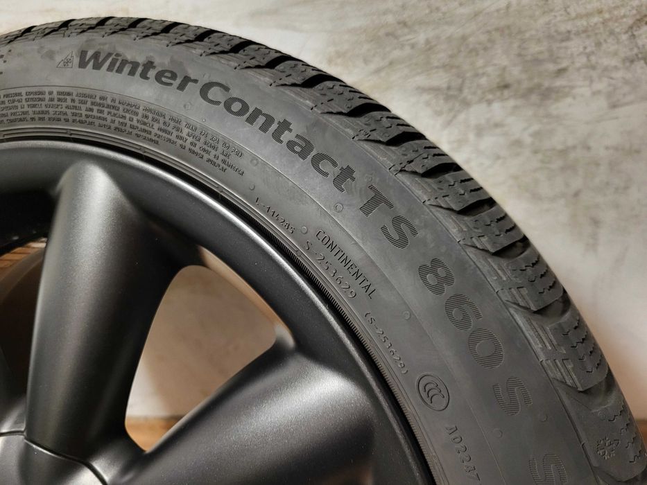 джанти 18" 5х120 Mini с гуми 225/45/18 Continental