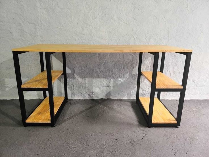 Ръчно направени изделия от дърво и желязо