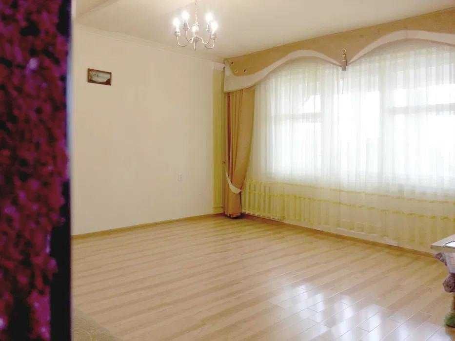 1/6/9 квартира на Мирзо Улугбек Ор Дархан